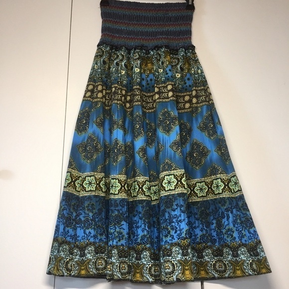 Boho Syle floral blue skater midi Smoked Skirt - Picture 3 of 16